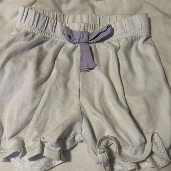The Beaufort Bonnet Company Other - The Beaufort Bonnet Company White Cotton Ruffle Shorts